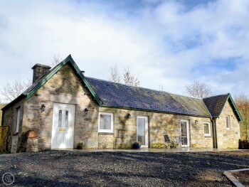 The Old Inverchroskie Kennels