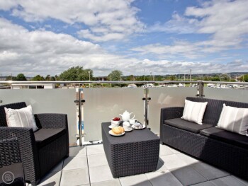 The Penthouse - Sunnymead