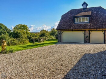 The Skybluepink Gite