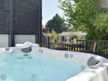 The White House Retreat