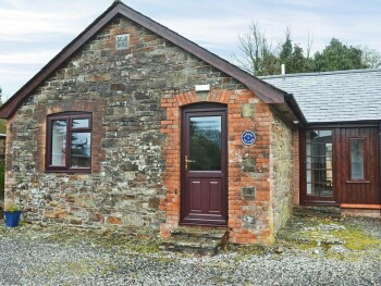 Torqvol Cottage