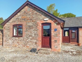 Torqvol Cottage