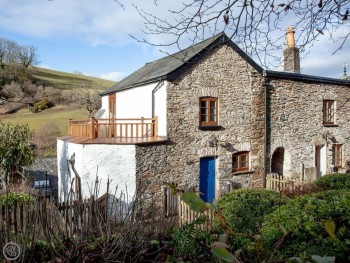 Tuckenhay, 4 Castle Cottage