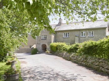 Twelve Oaks Farmhouse