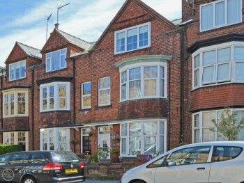 Upper Floors At The Lawns