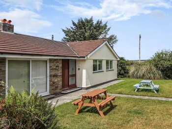 Valley Truckle Bungalow