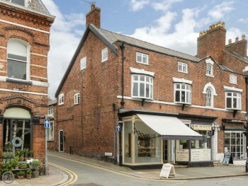 Victoria Apartments1