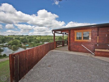 White Springs-Pine Lodge